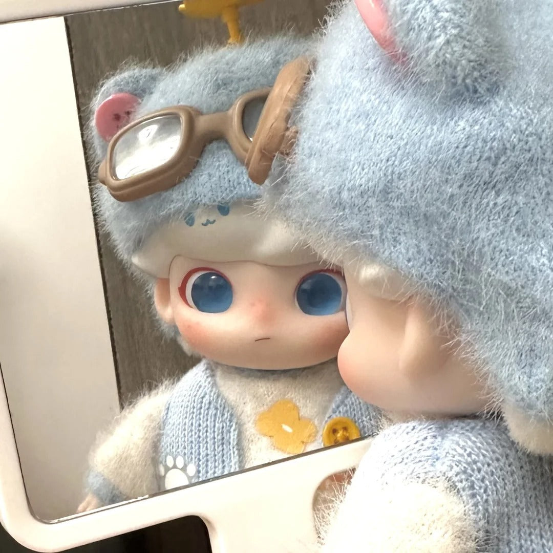 Unpacking popma*t blind boxes